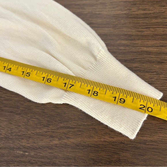 ❤️ Hugo Boss Men's Off-White Wool Blend Mock/Crewneck Sweater L - Picture 8 of 8